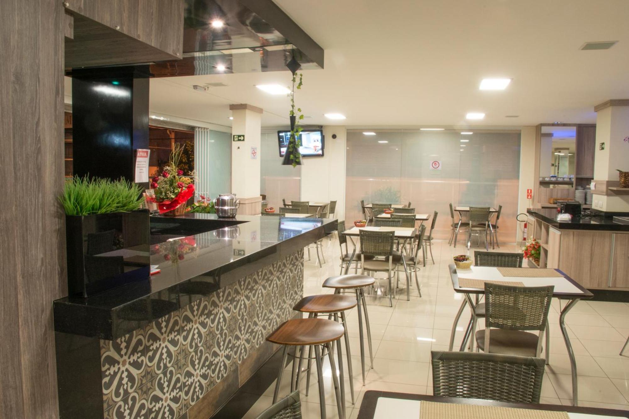 Estoril Hotel Marília Exterior foto