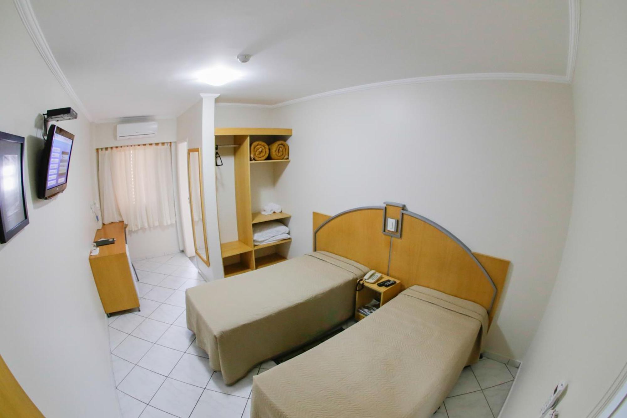 Estoril Hotel Marília Habitación foto