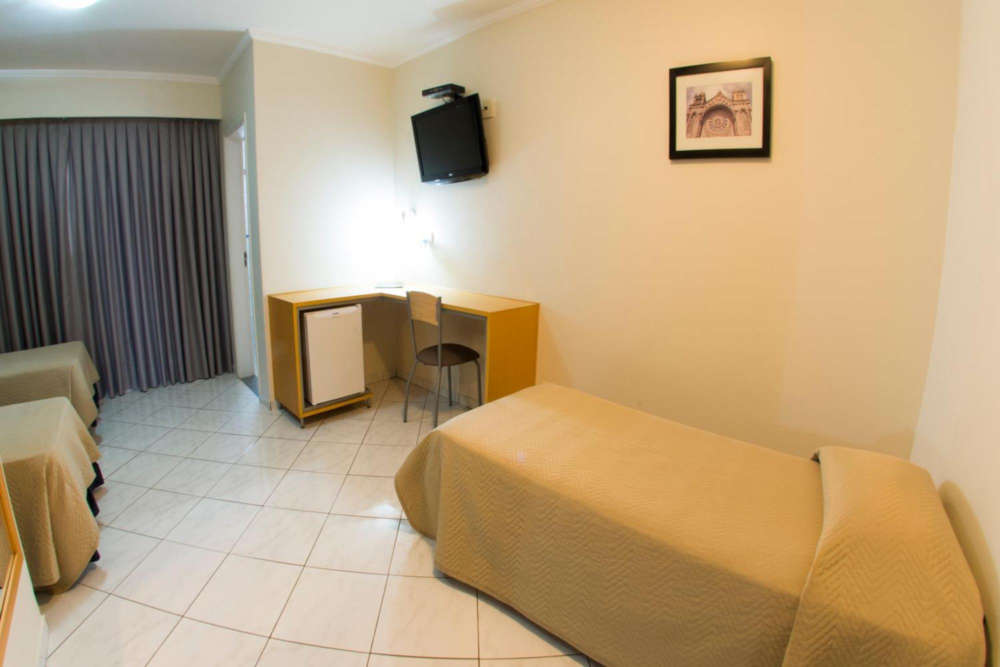 Estoril Hotel Marília Habitación foto
